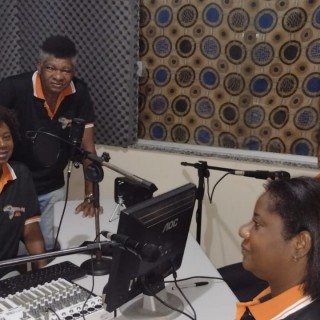 AFRIKA FM